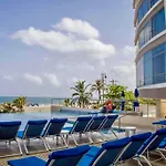 Beautiful 2 Bedroom Ocean View Condo In Cartagena