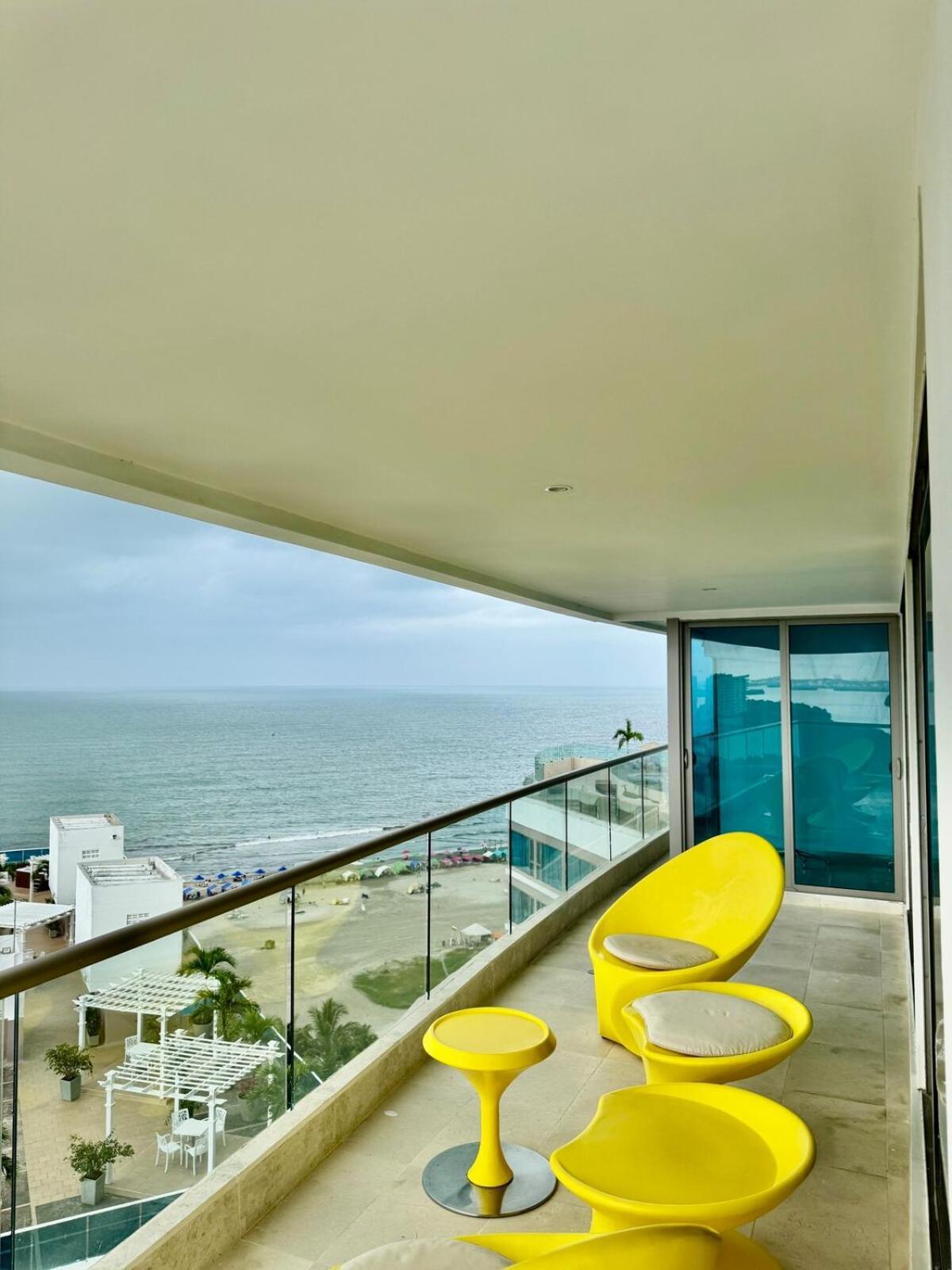 Apartment Beautiful 2 Bedroom Ocean View In Cartagena