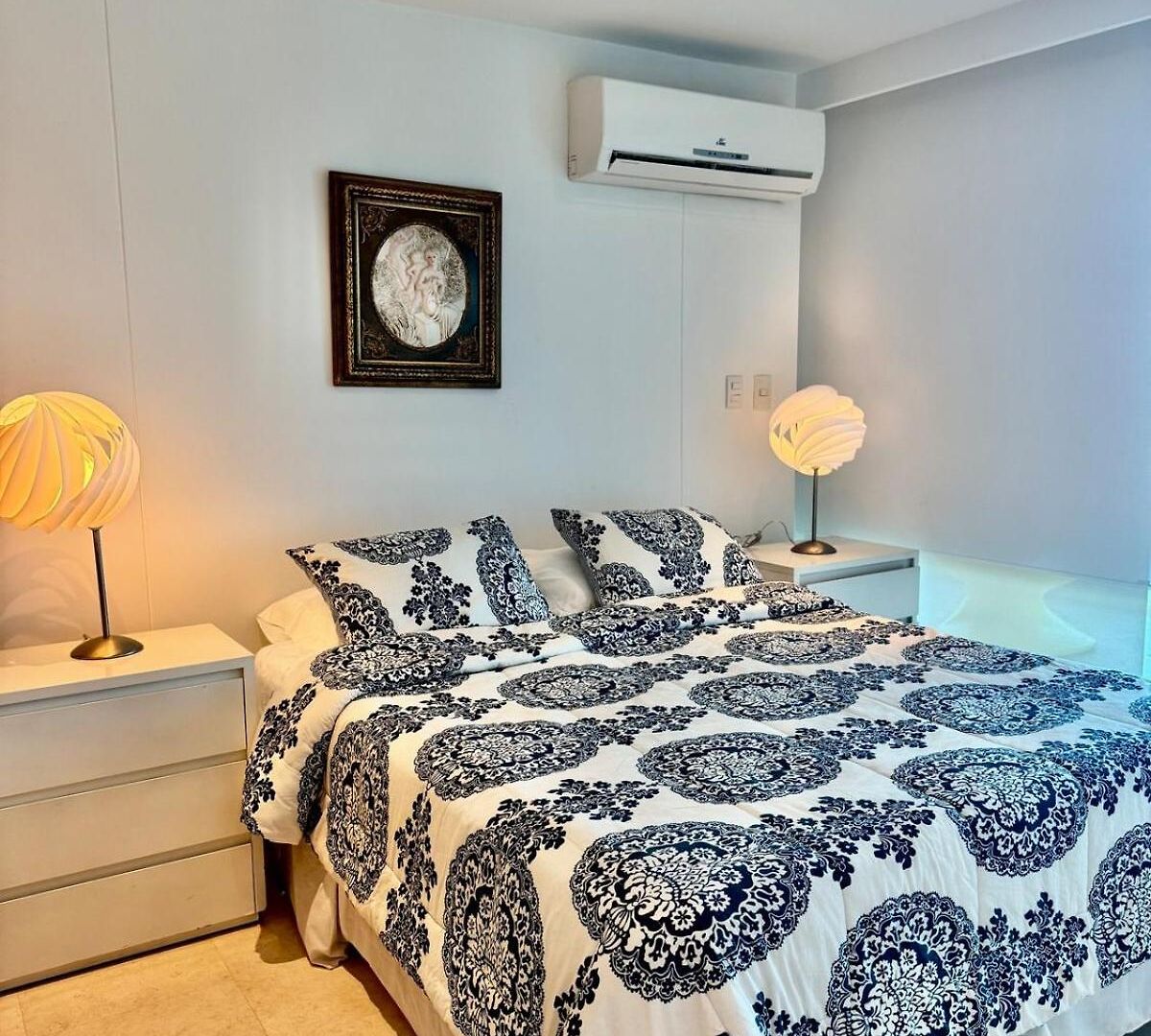 Beautiful 2 Bedroom Ocean View In Cartagena
