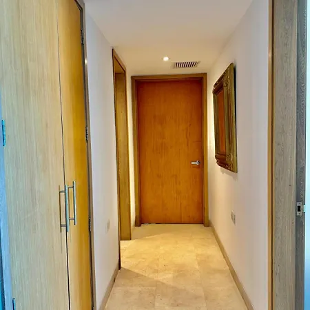 Beautiful 2 Bedroom Ocean View In *