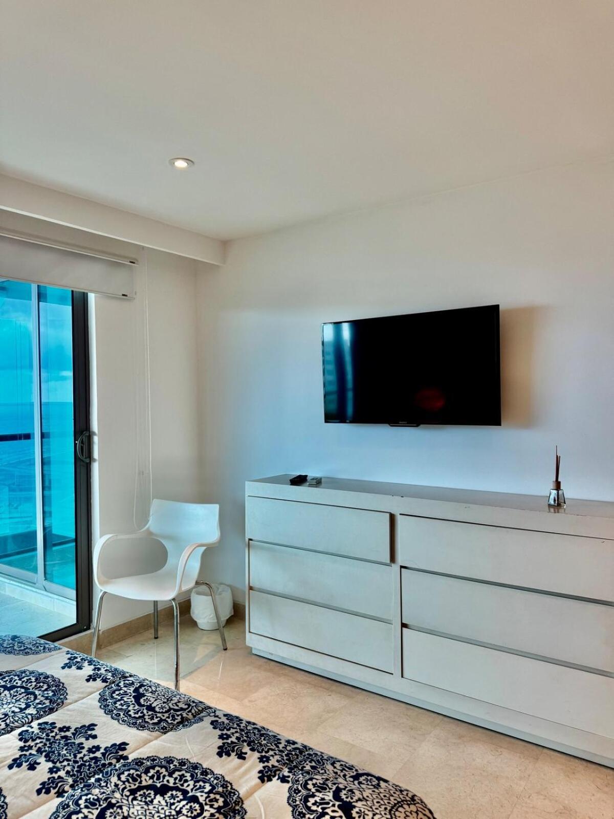 Apartamento Beautiful 2 Bedroom Ocean View In *